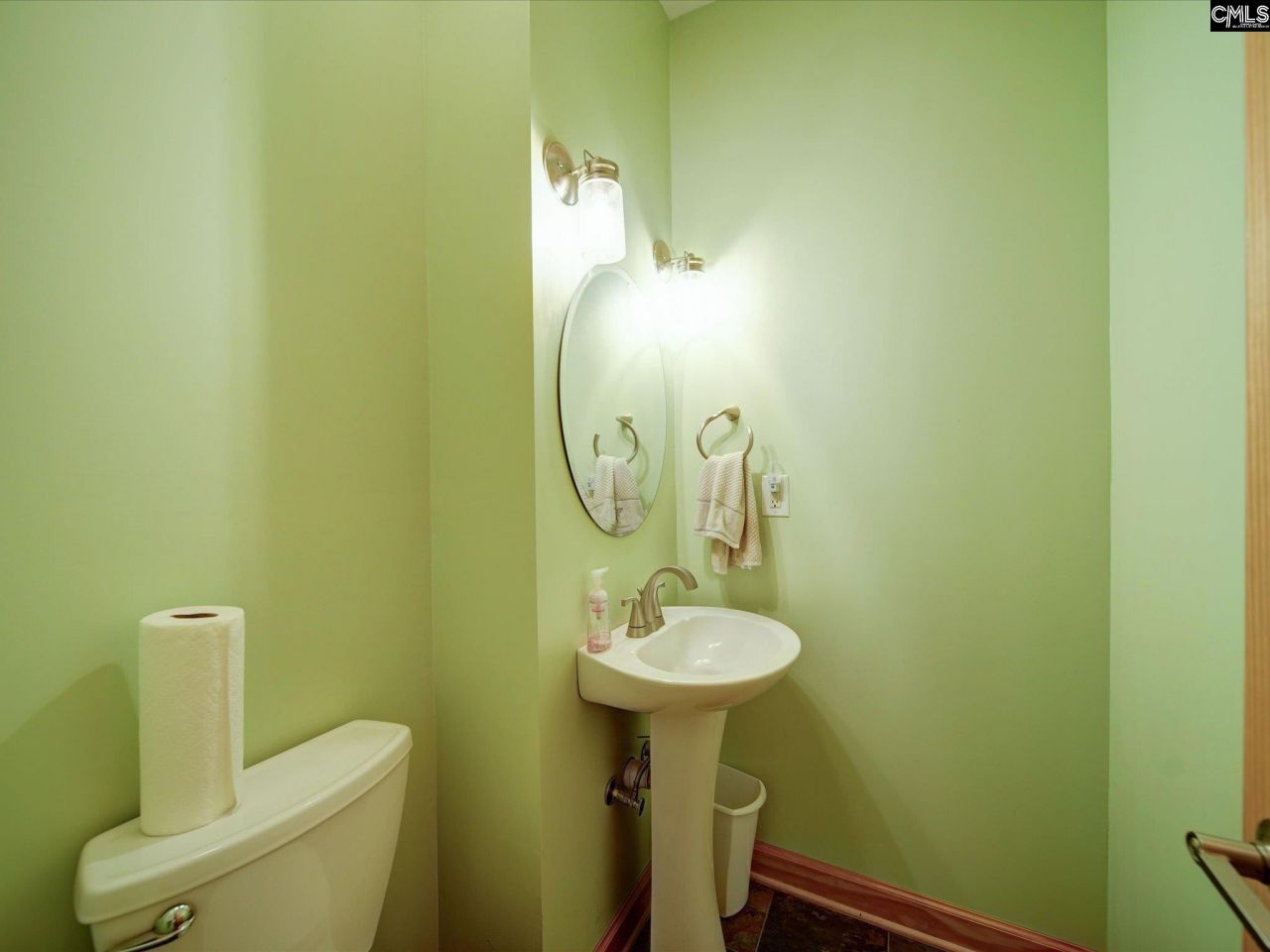 1239 John G Richards Road Photo 18