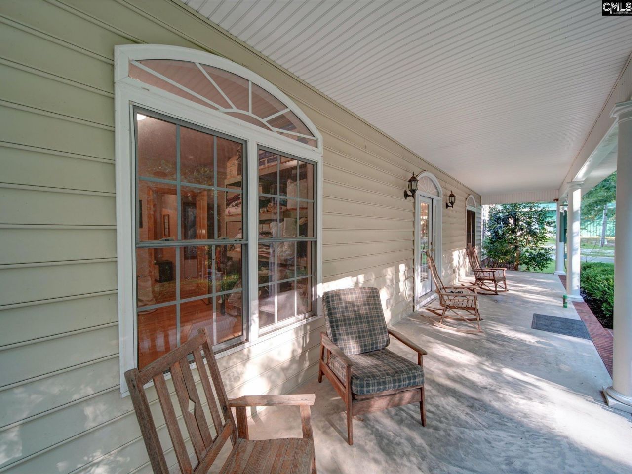 1239 John G Richards Road Photo 5