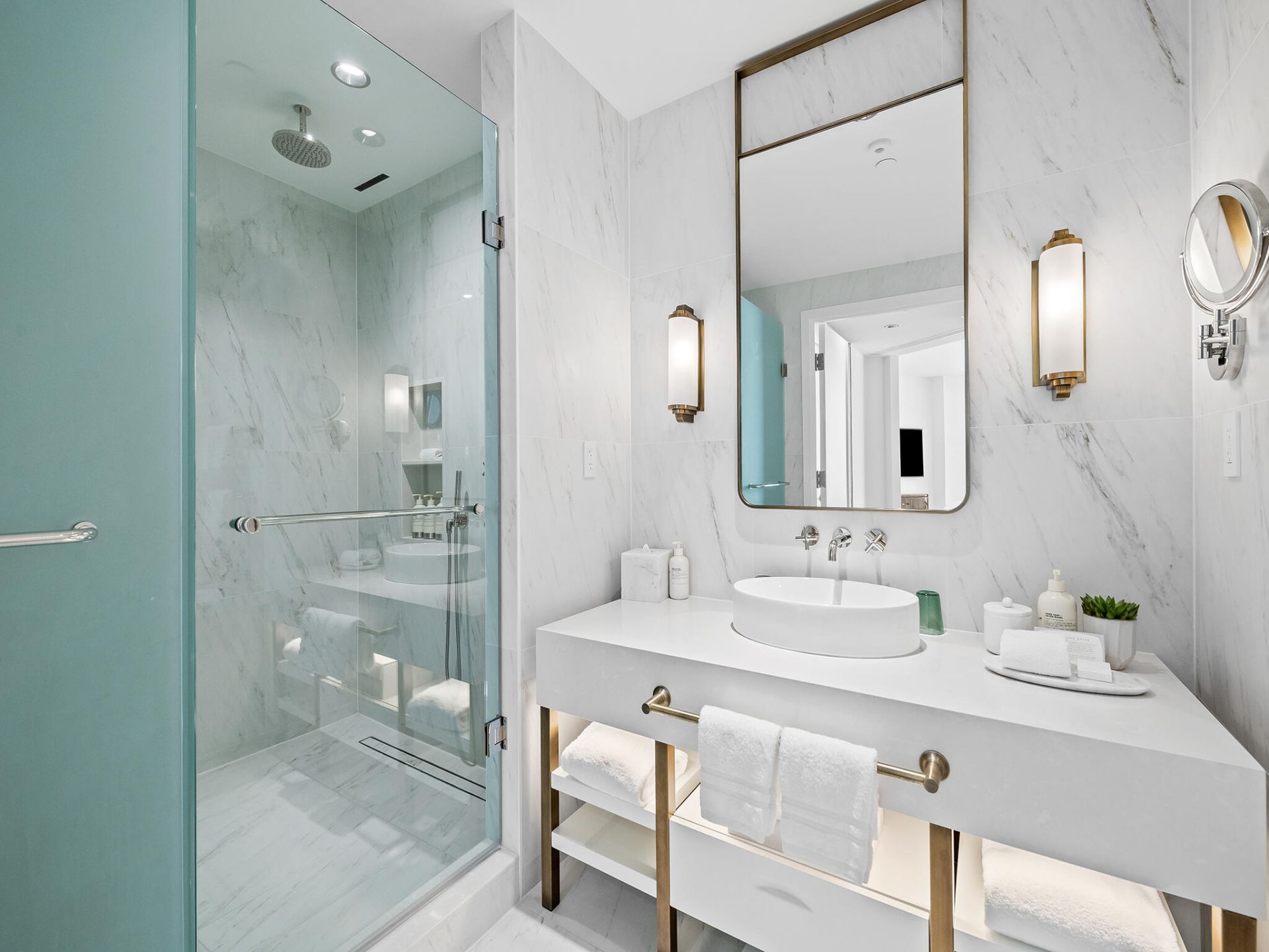 525 N Fort Lauderdale Beach Boulevard, Unit 1505, Fort Lauderdale, FL 33304 Photo