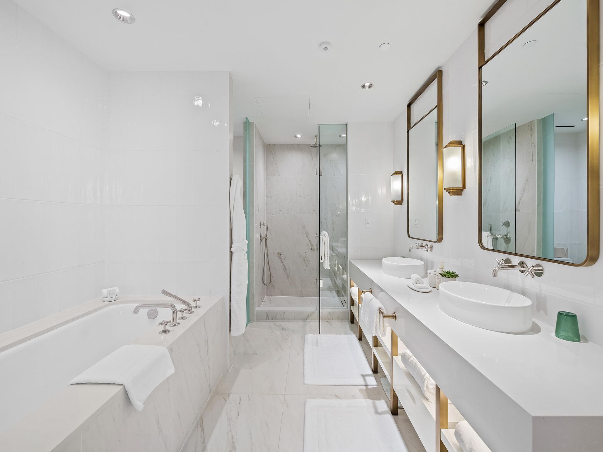 525 N Fort Lauderdale Beach Boulevard, Unit 1505, Fort Lauderdale, FL 33304 Photo