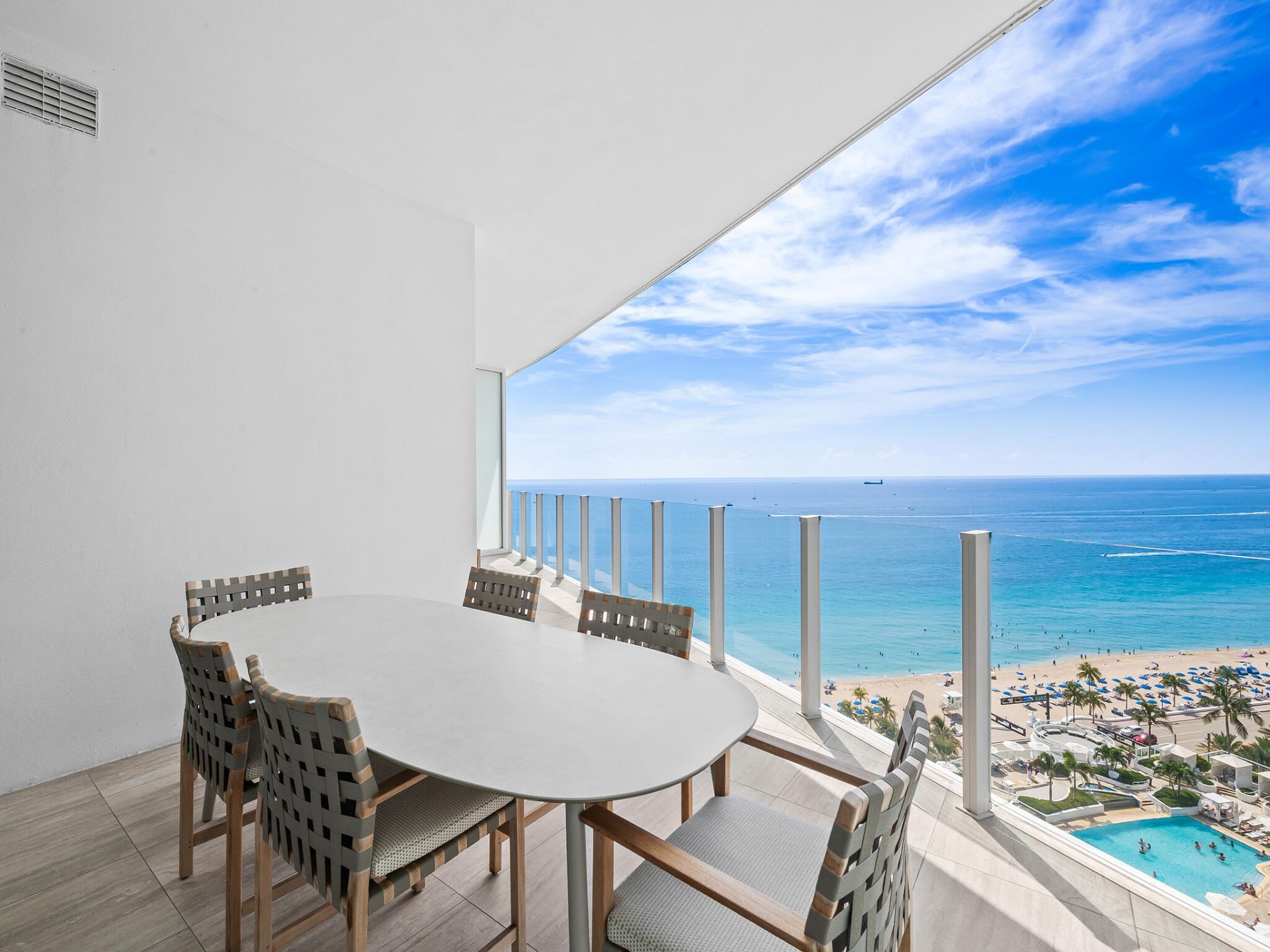 525 N Fort Lauderdale Beach Boulevard, Unit 1505, Fort Lauderdale, FL 33304 Photo