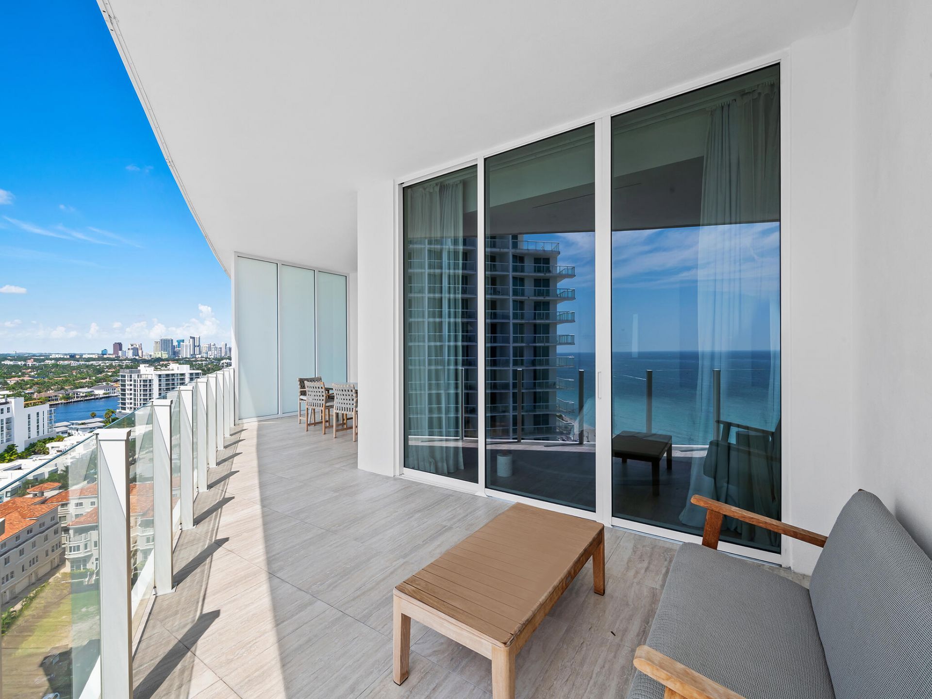 525 N Fort Lauderdale Beach Boulevard, Unit 1505, Fort Lauderdale, FL 33304 Photo