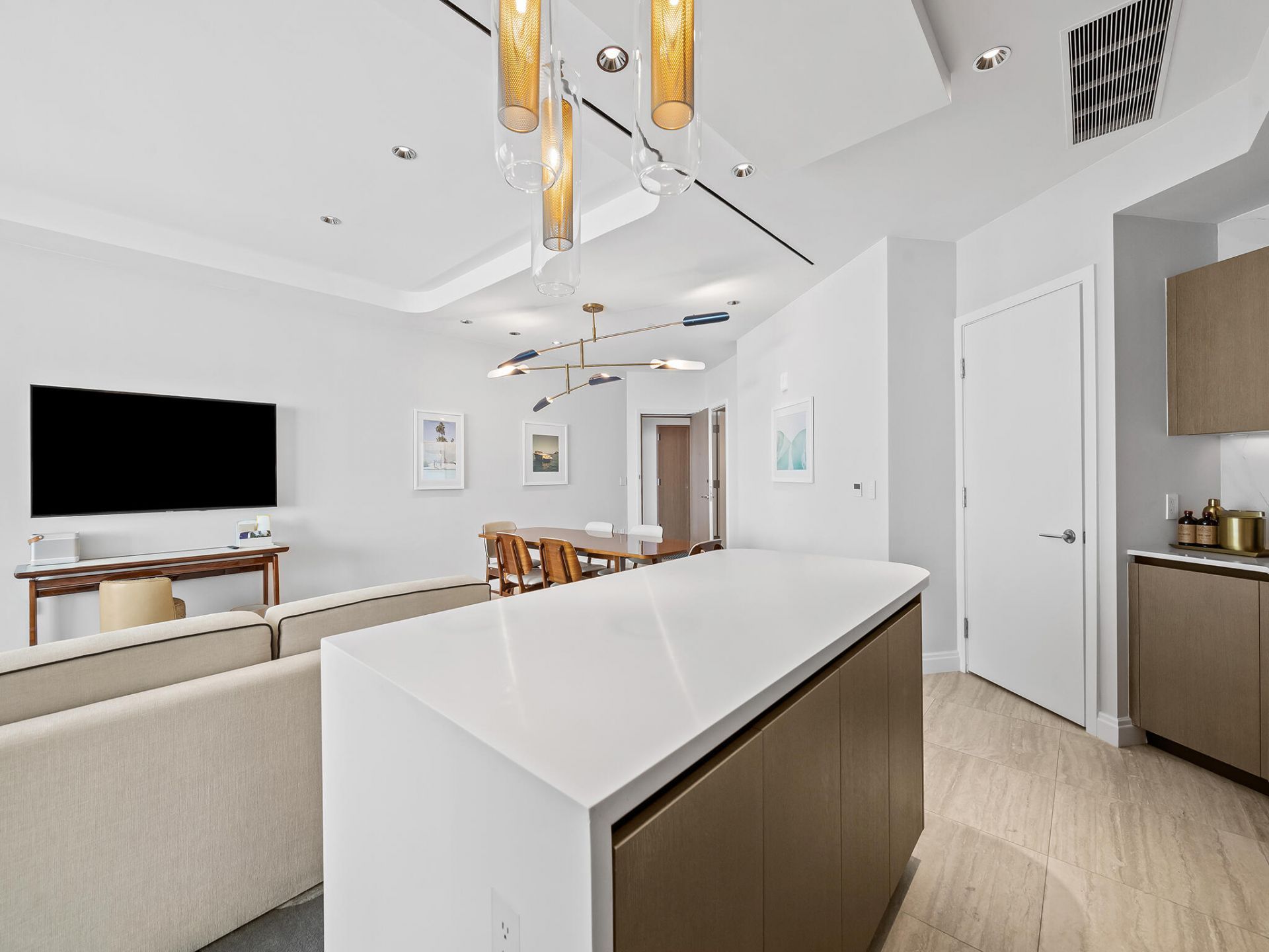 525 N Fort Lauderdale Beach Boulevard, Unit 1505, Fort Lauderdale, FL 33304 Photo