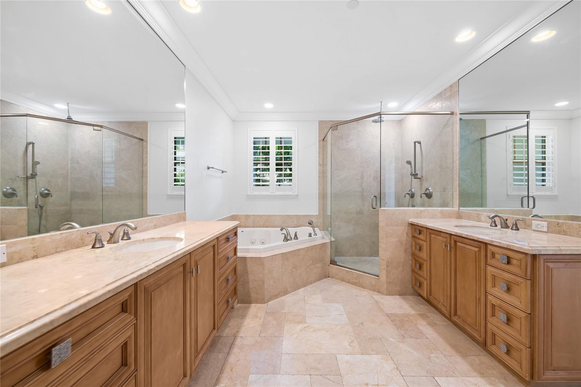 218 NE 15th Avenue, Unit 218, Fort Lauderdale, FL 33301 Photo