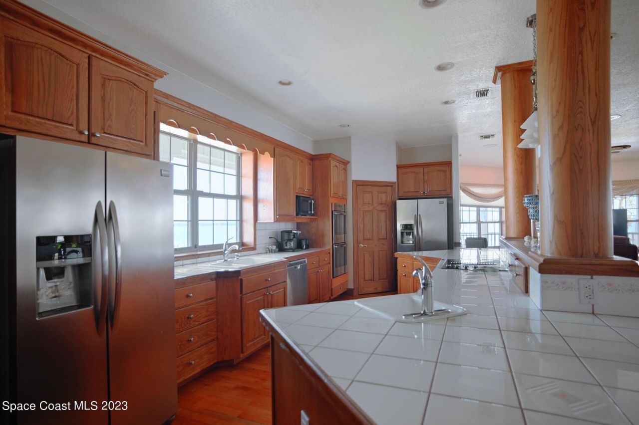 6285 N Highway 1, Melbourne, FL 32940 Photo