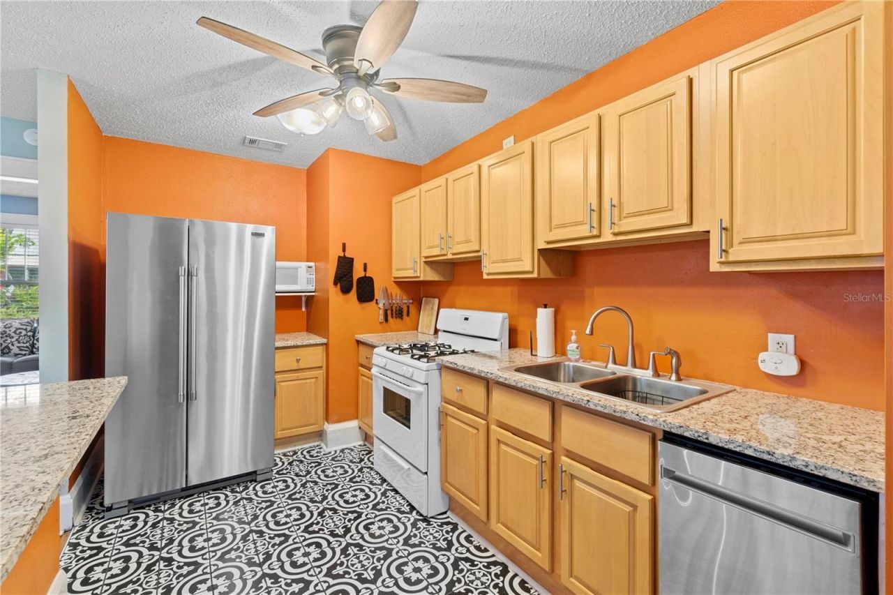 1006 11th Avenue W, Bradenton, FL 34205 Photo