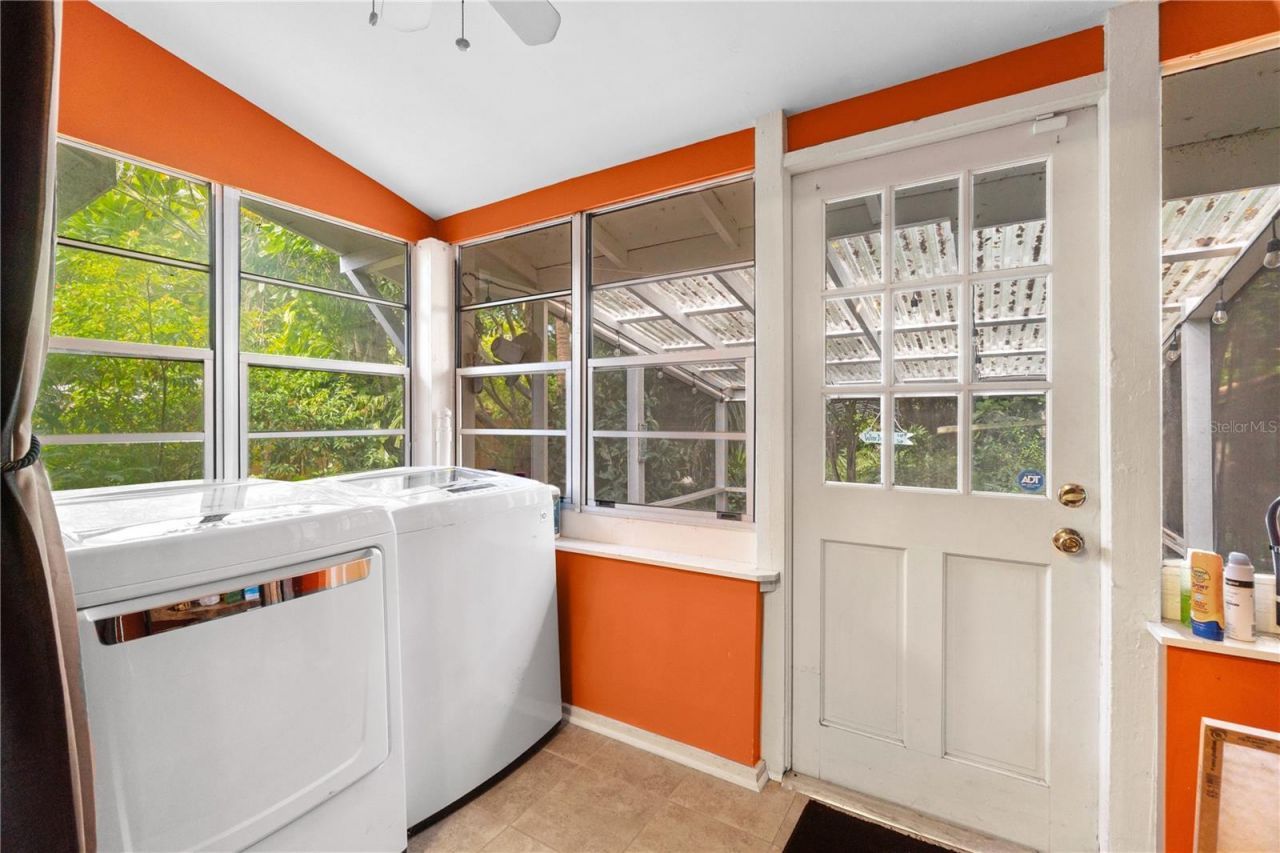 1006 11th Avenue W, Bradenton, FL 34205 Photo