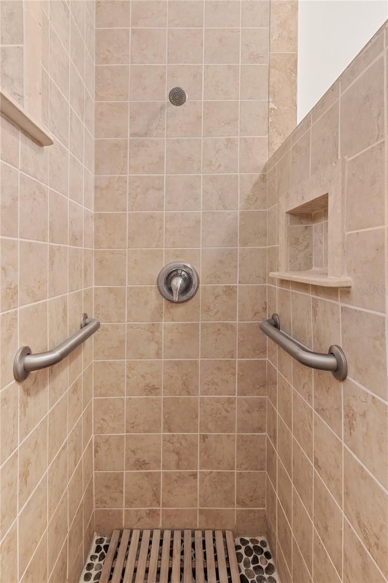 1006 11th Avenue W, Bradenton, FL 34205 Photo