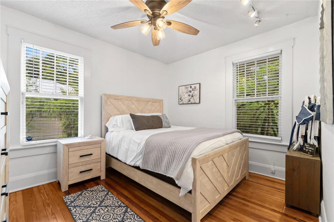 1006 11th Avenue W, Bradenton, FL 34205 Photo