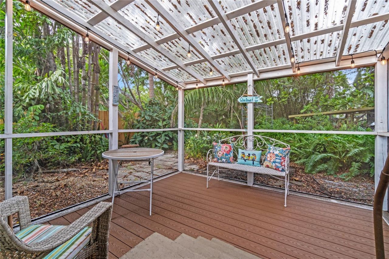 1006 11th Avenue W, Bradenton, FL 34205 Photo