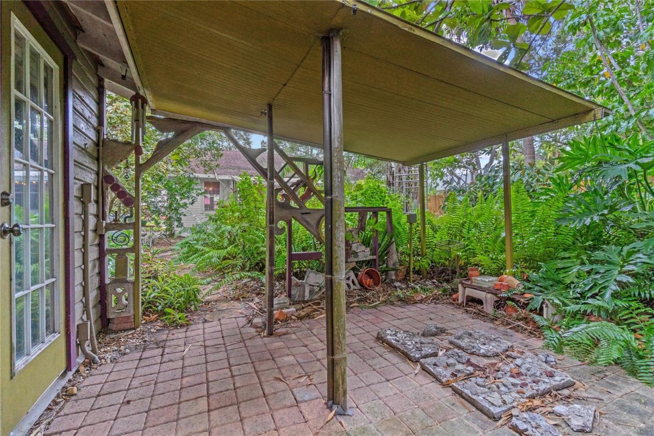 1006 11th Avenue W, Bradenton, FL 34205 Photo