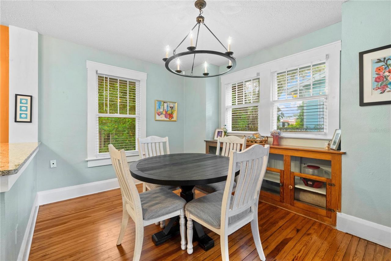 1006 11th Avenue W, Bradenton, FL 34205 Photo