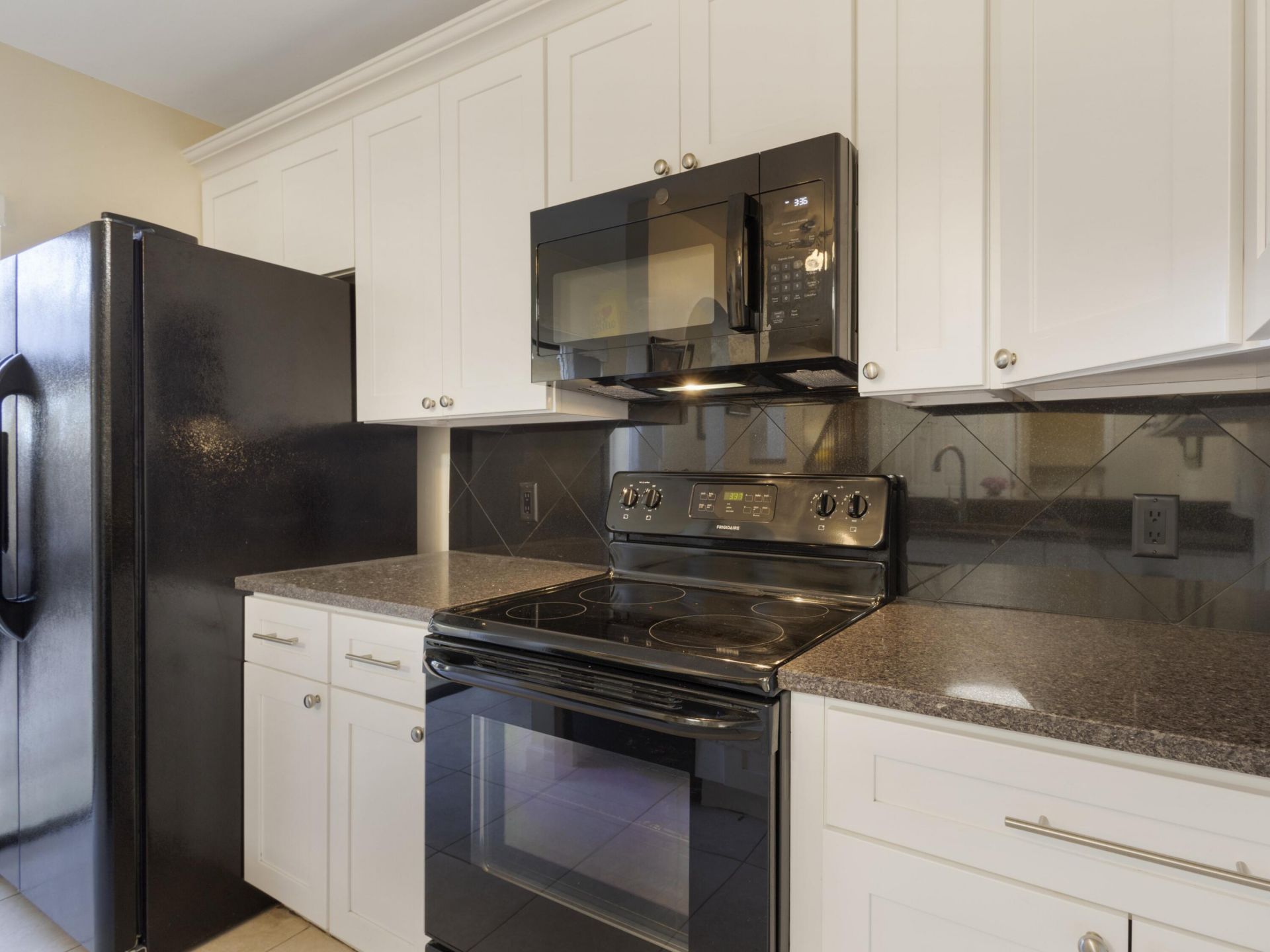 3231 32nd Way, West Palm Beach, FL 33407 Photo