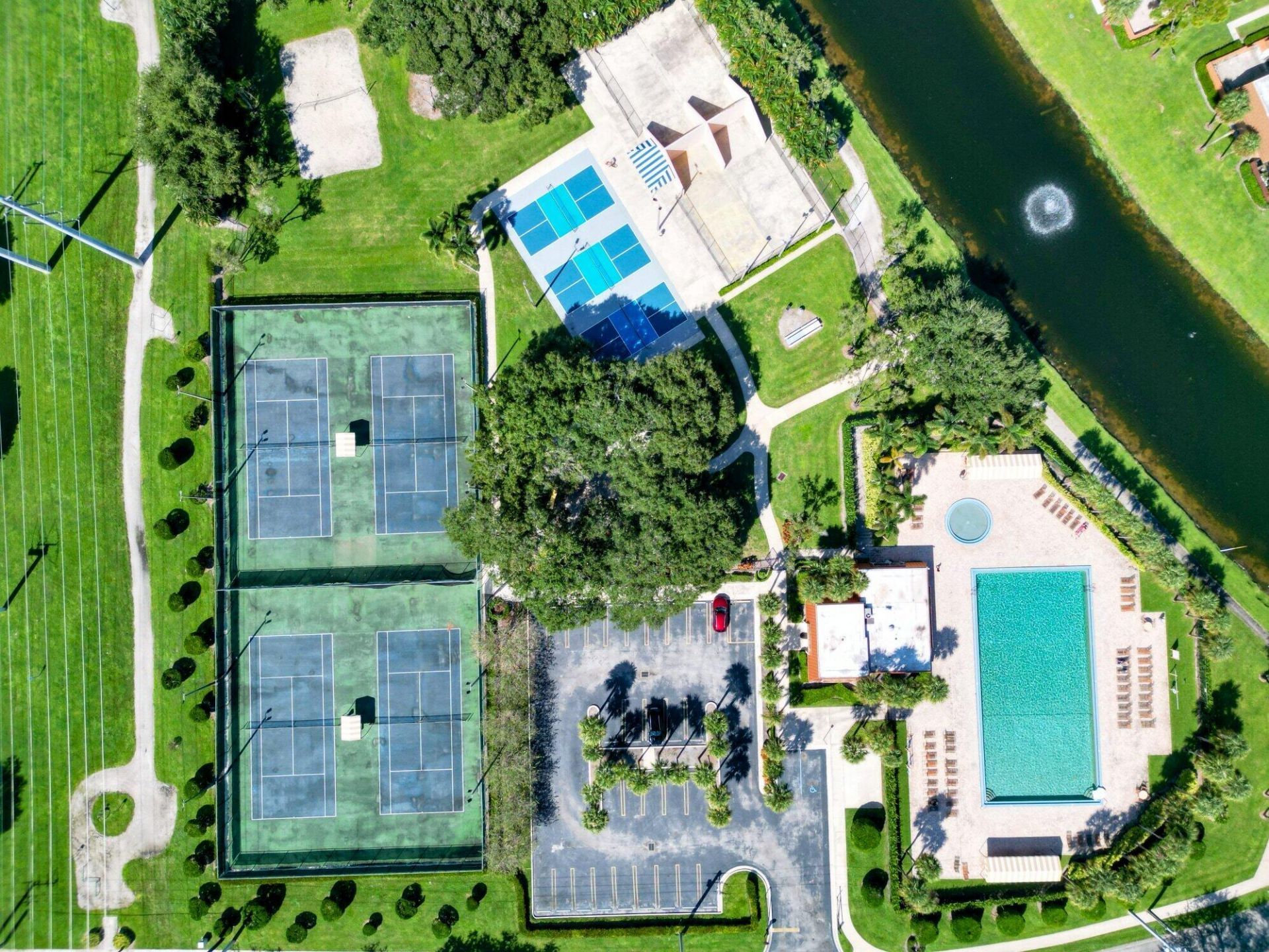 3231 32nd Way, West Palm Beach, FL 33407 Photo