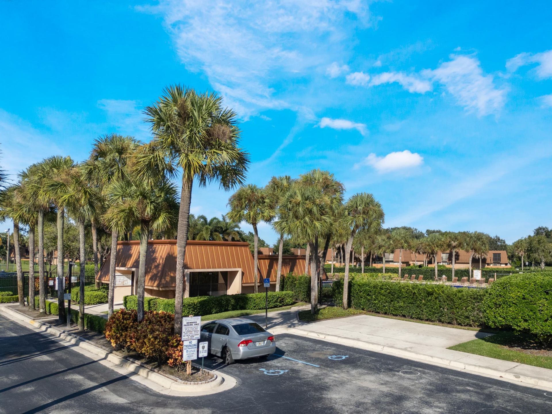 3231 32nd Way, West Palm Beach, FL 33407 Photo