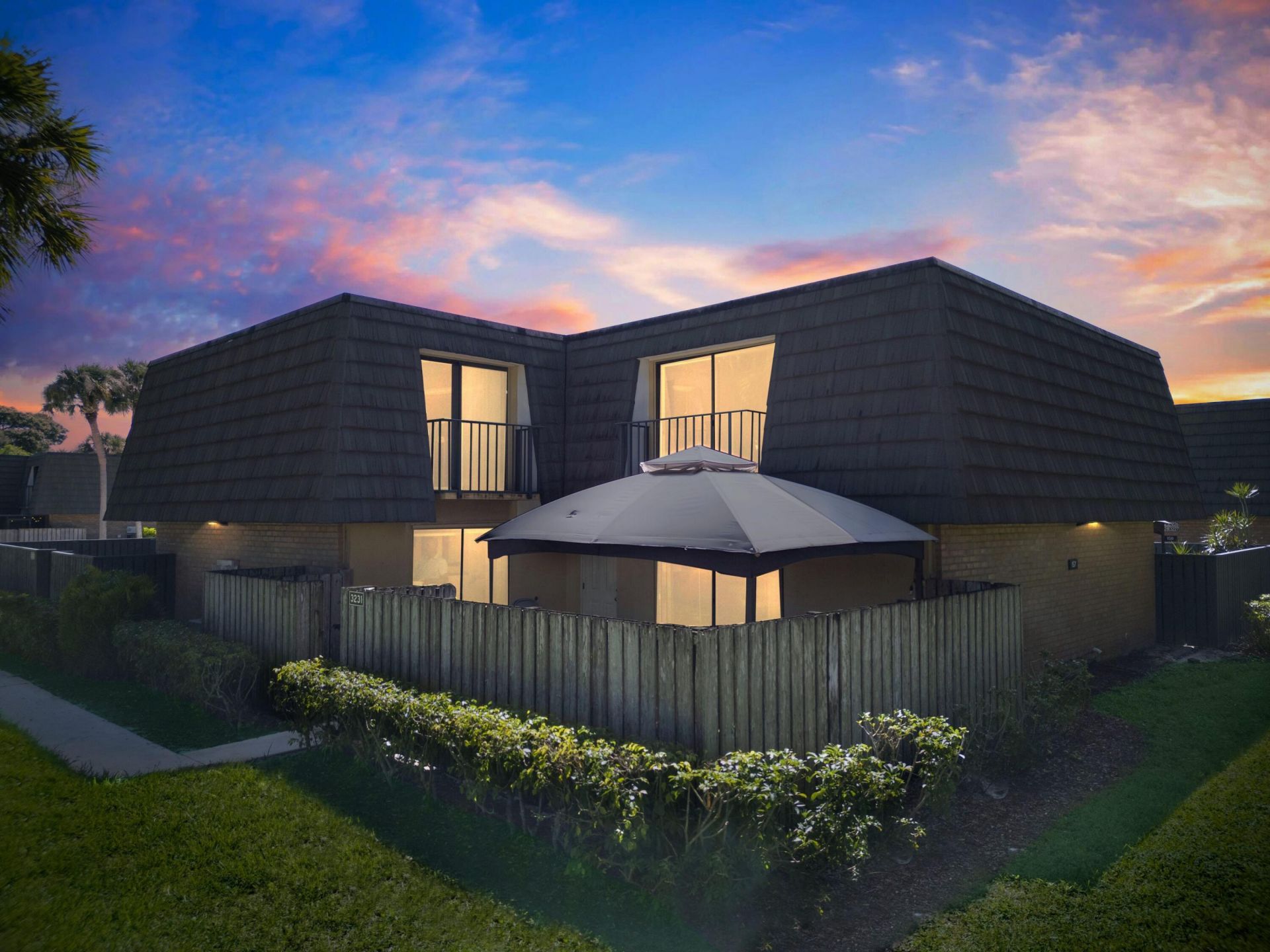 3231 32nd Way, West Palm Beach, FL 33407 Photo