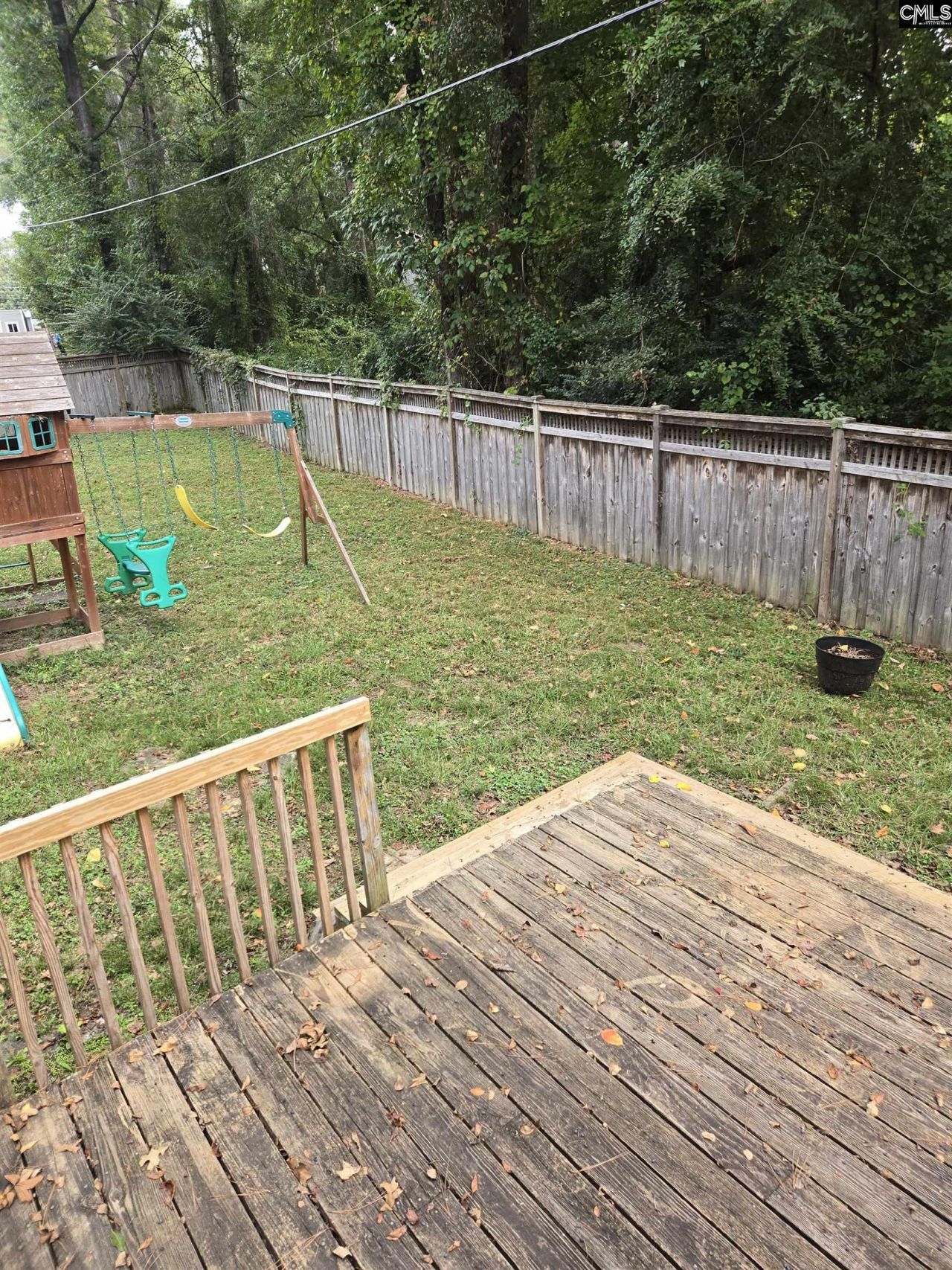 213 Lyndhurst Road Photo 18