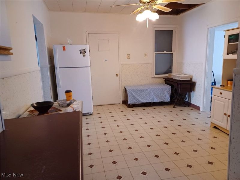 3046 Sackett Avenue, Cleveland, OH 44109 Photo 12