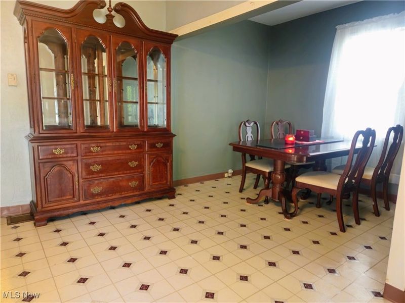 3046 Sackett Avenue, Cleveland, OH 44109 Photo 16