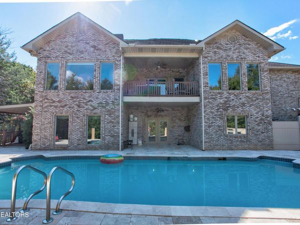 544 Kings Hills Blvd, Pigeon Forge, TN 37863