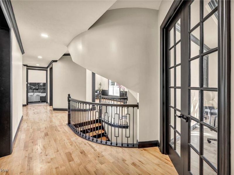 10640 Bayshire Trail, Kirtland, OH 44094 Photo 12