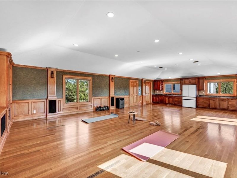 10640 Bayshire Trail, Kirtland, OH 44094 Photo 34