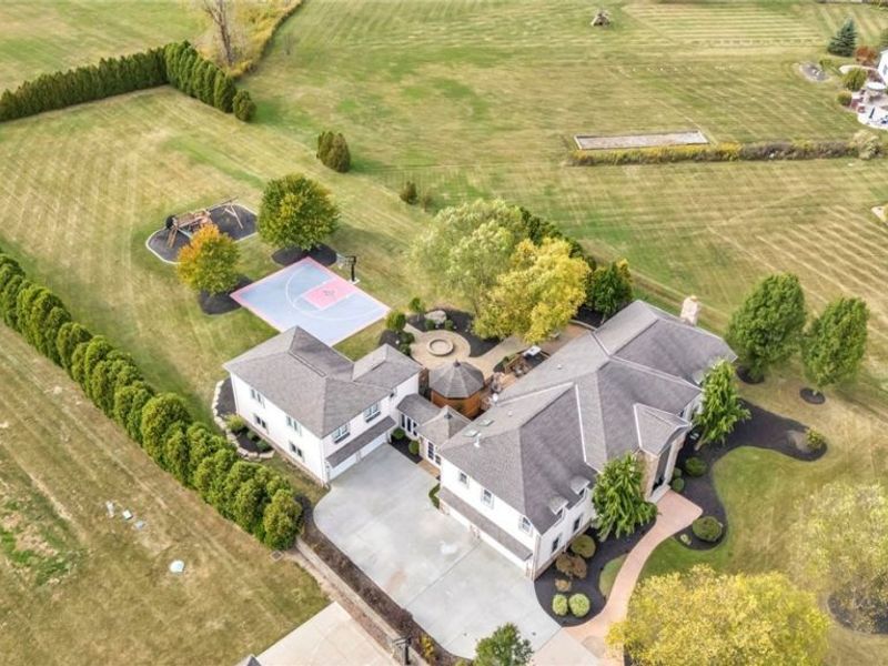 10640 Bayshire Trail, Kirtland, OH 44094 Photo 45