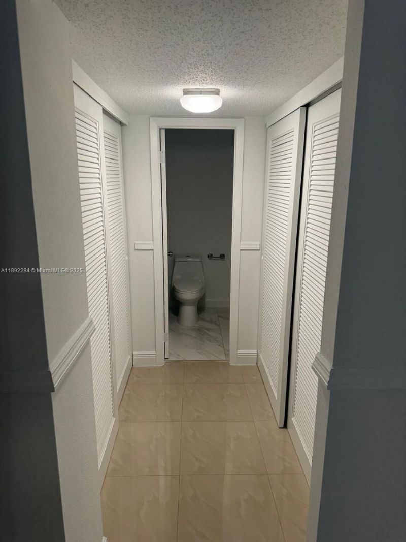 18101 NW 68th Ave, Unit D207, Hialeah, FL 33015 Photo