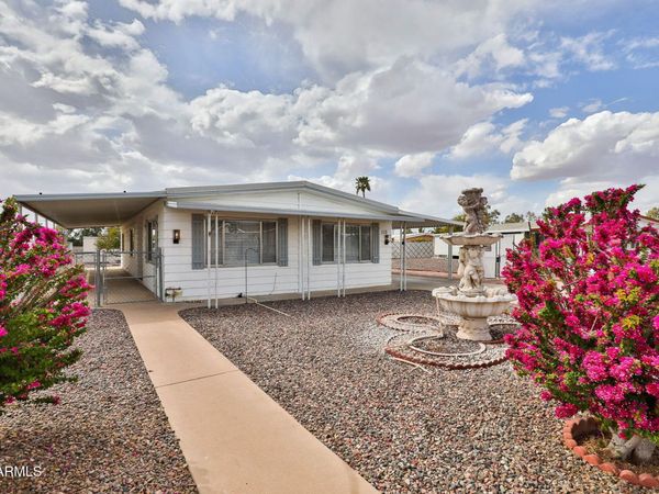 110 S 72ND Way, Mesa, AZ 85208