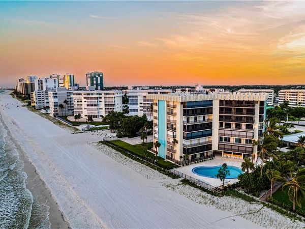 3399 Gulf Shore BLVD N, Unit PH-South, NAPLES, FL 34103