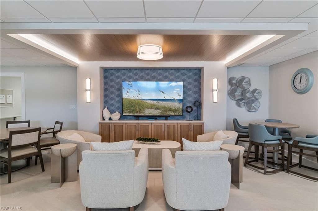 3399 Gulf Shore Blvd N, Unit PH-South, Naples, FL 34103 Photo