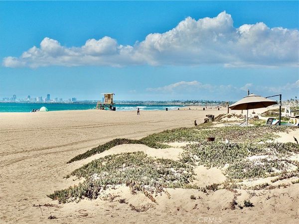 16765 S Pacific Avenue, Unit 'B', Huntington Beach, CA 90742