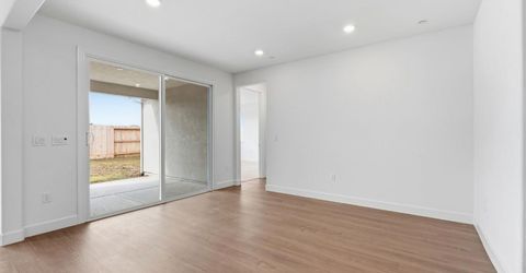 2040 Lazy Day Ln, Roseville, CA 95747 Photo