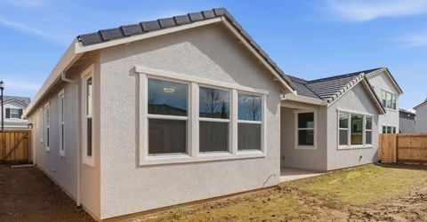 2040 Lazy Day Ln, Roseville, CA 95747 Photo