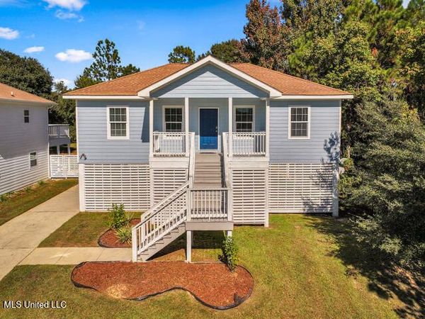 408 Mcclung Street, Pass Christian, MS 39571