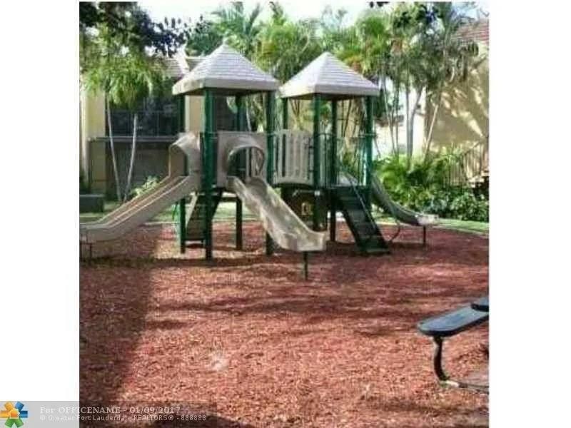 4463 Treehouse Lane, Unit H, Tamarac, FL 33319 Photo