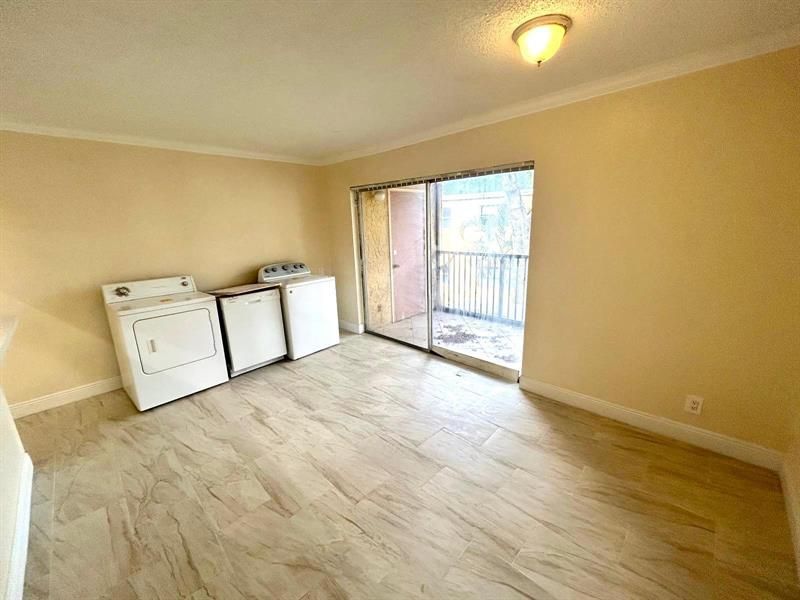 4463 Treehouse Ln, Unit H, Tamarac, FL 33319 Photo