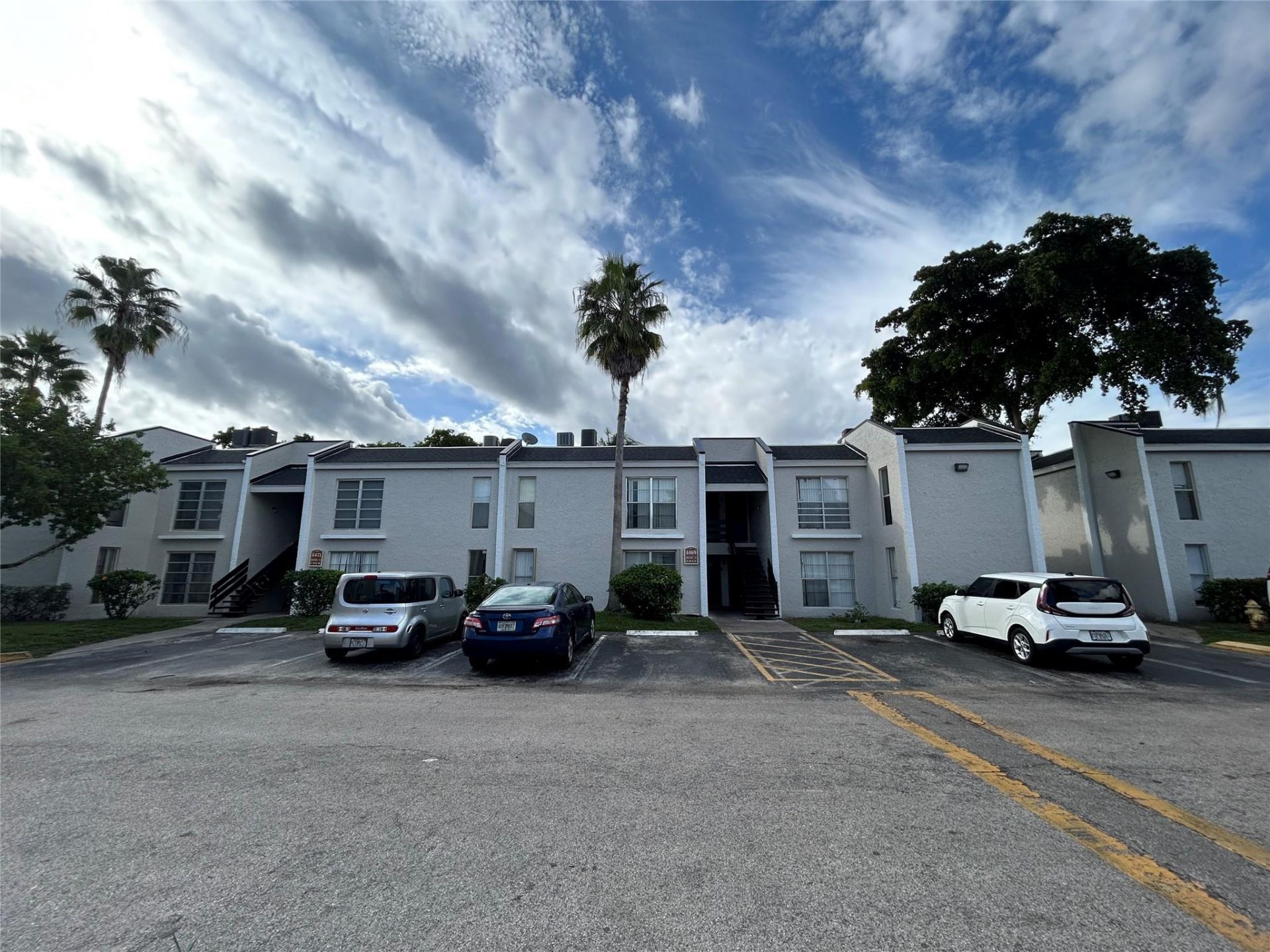 4463 Treehouse Lane, Unit H, Tamarac, FL 33319 Photo