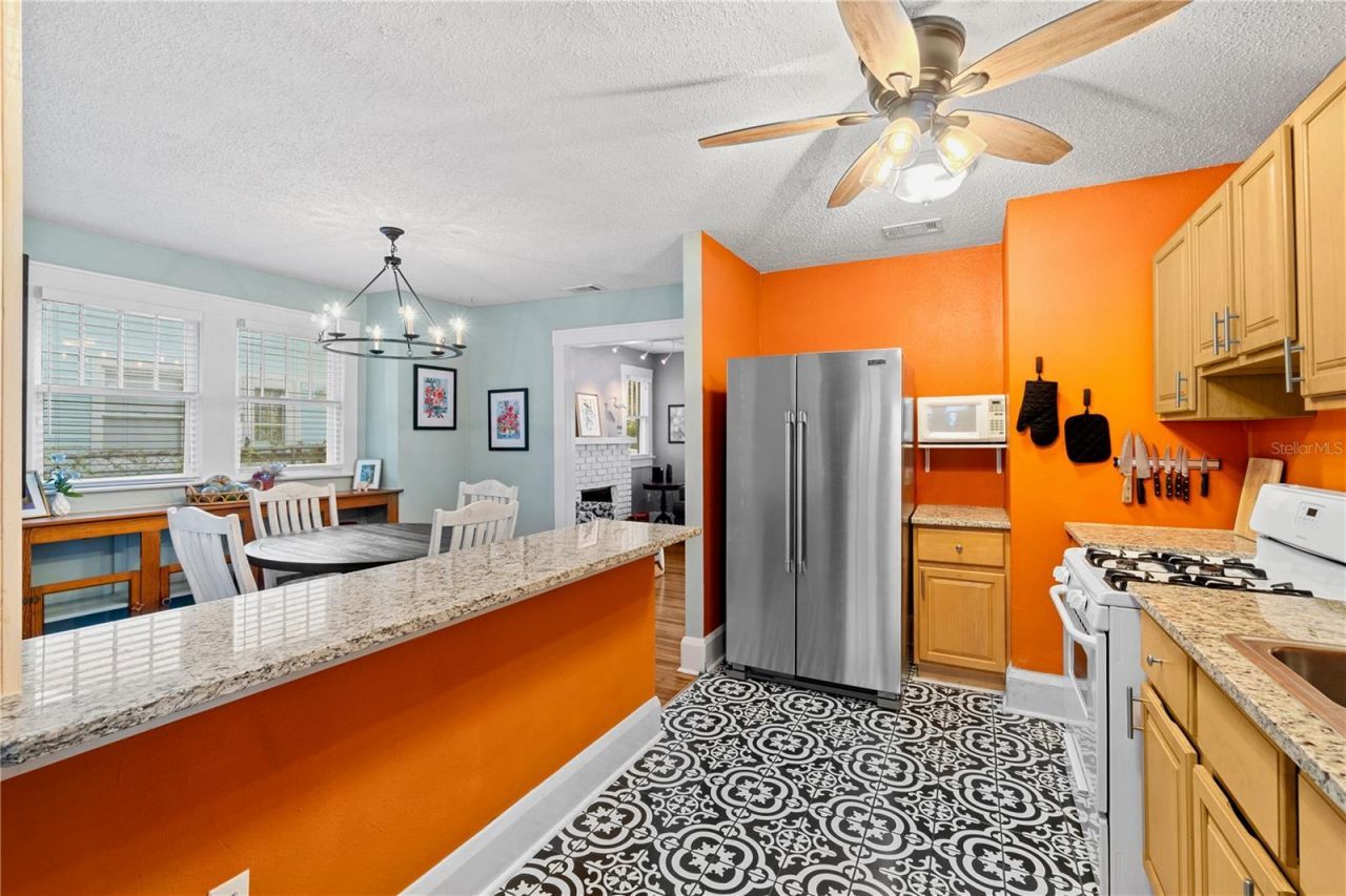 1006 11th Avenue W, Bradenton, FL 34205 Photo