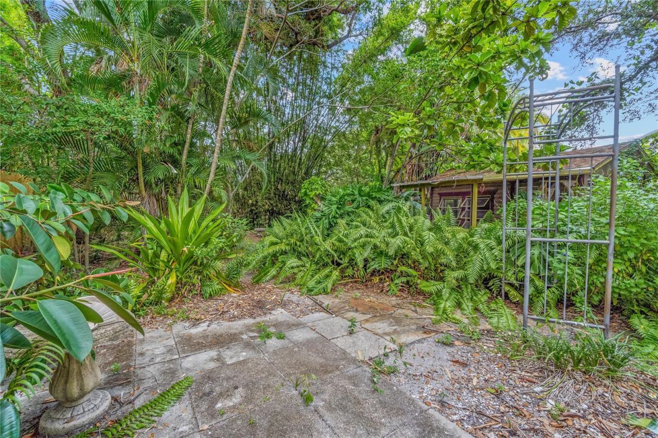 1006 11th Avenue W, Bradenton, FL 34205 Photo