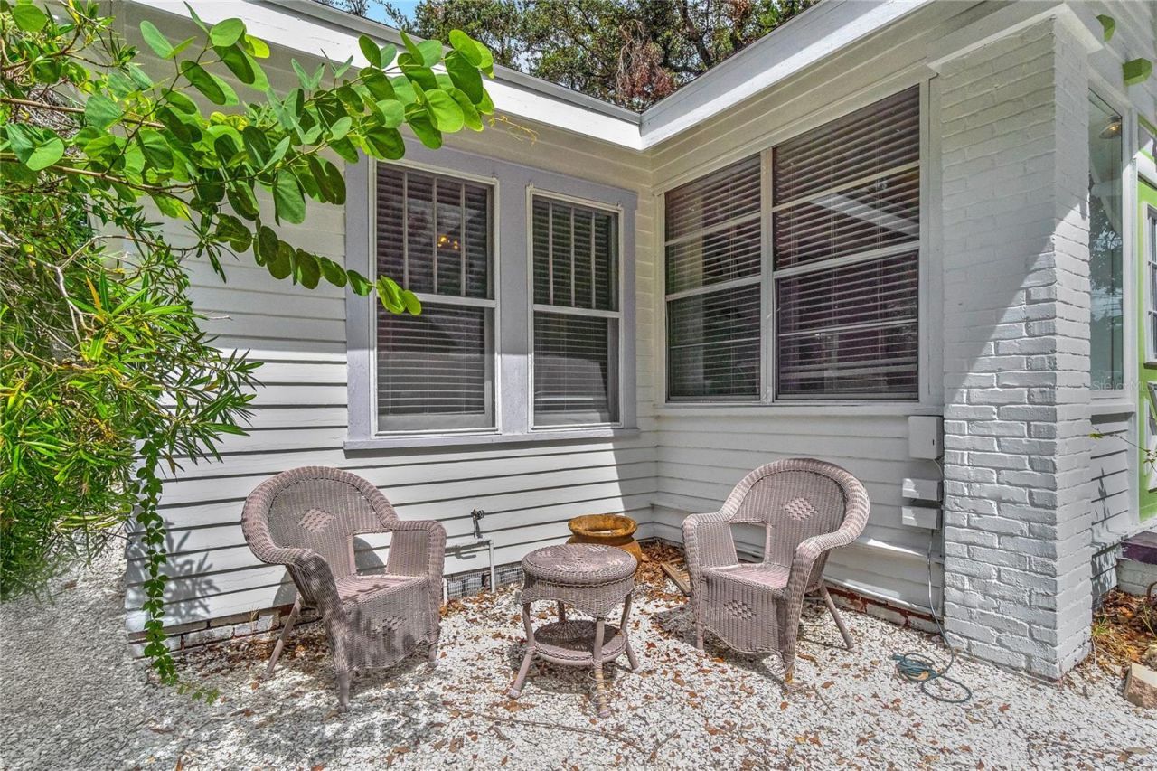 1006 11th Avenue W, Bradenton, FL 34205 Photo