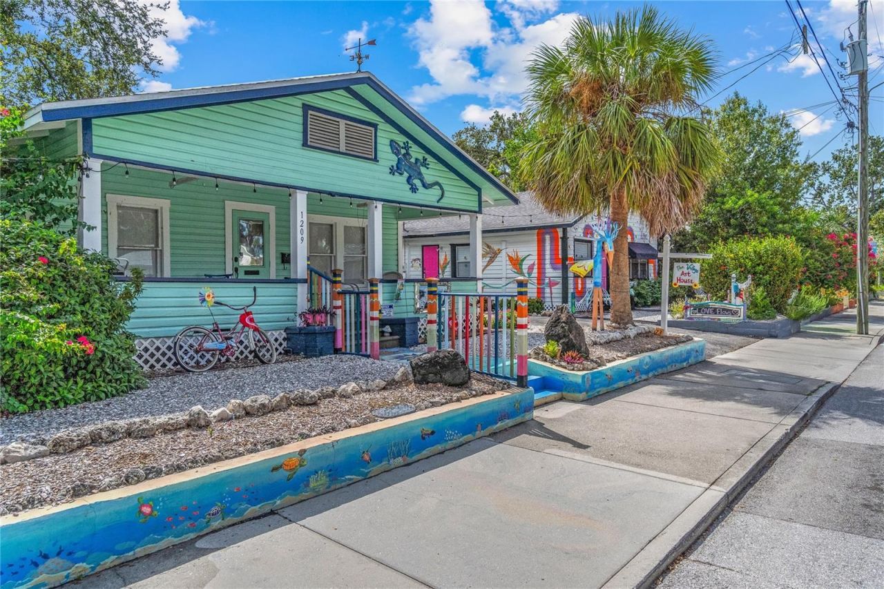 1006 11th Avenue W, Bradenton, FL 34205 Photo