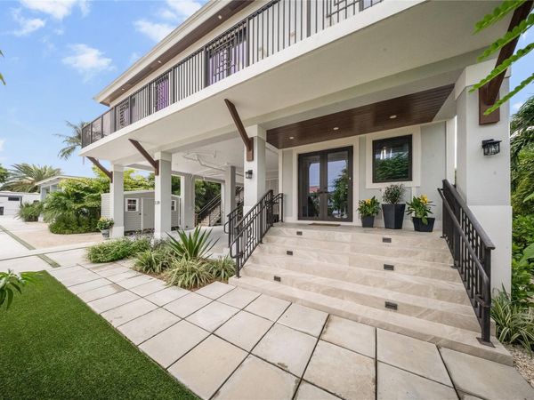 239 W Seaview Drive, Duck Key, FL 33050
