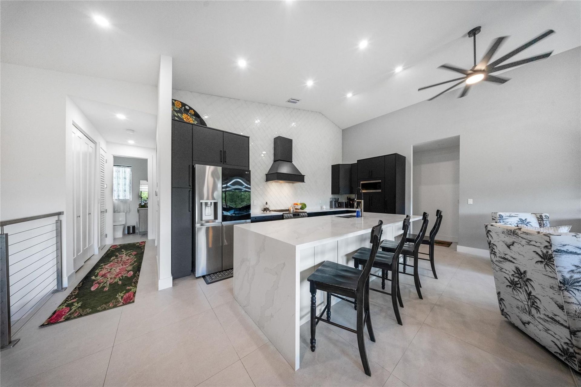 239 W Seaview Drive, Duck Key, FL 33050 Photo