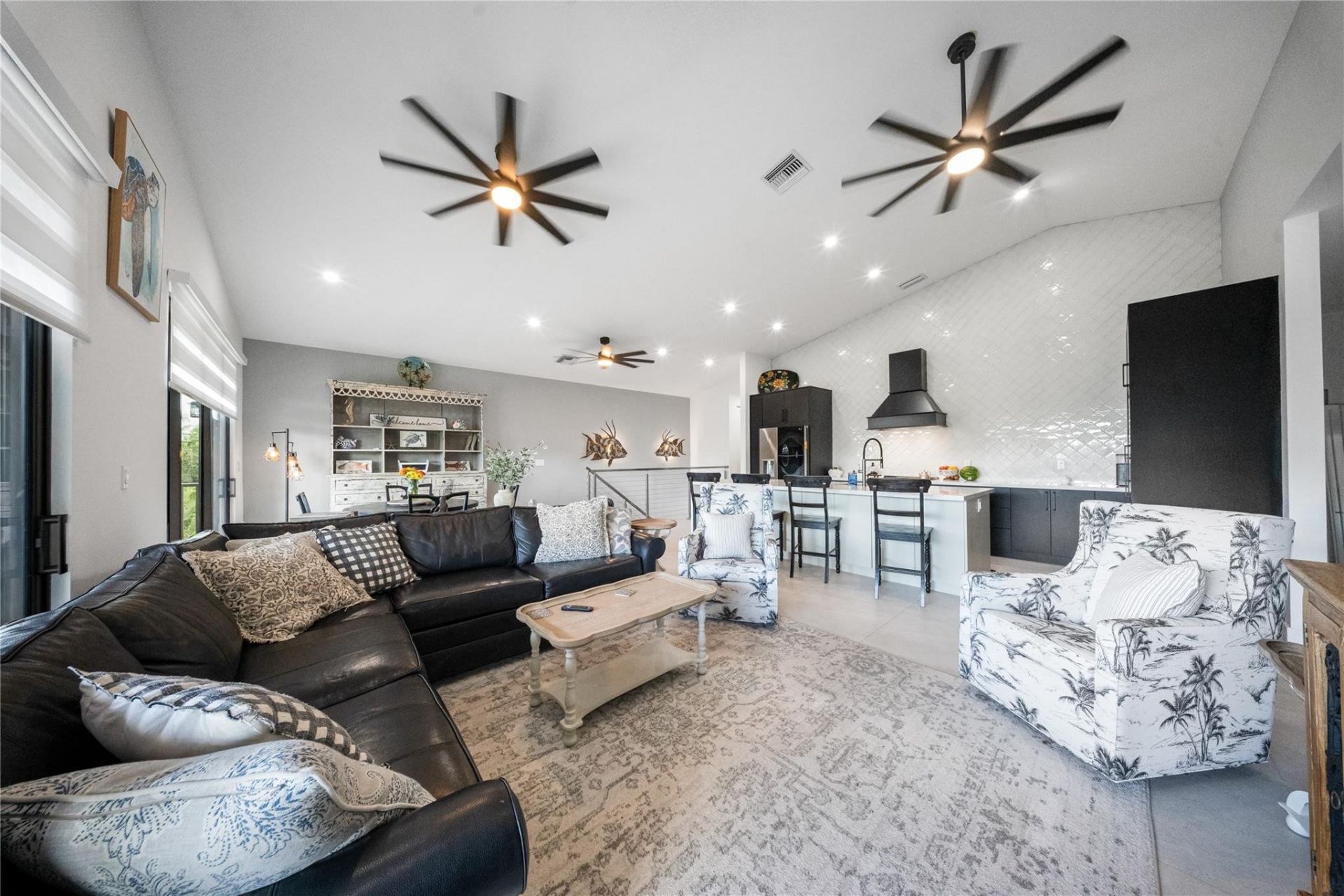 239 W Seaview Drive, Duck Key, FL 33050 Photo