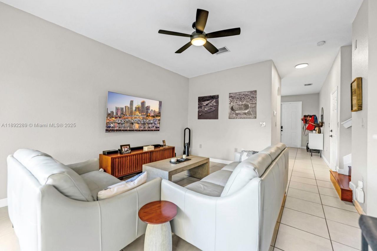 12781 SW 135th Ter, Unit 12781, Miami, FL 33186 Photo