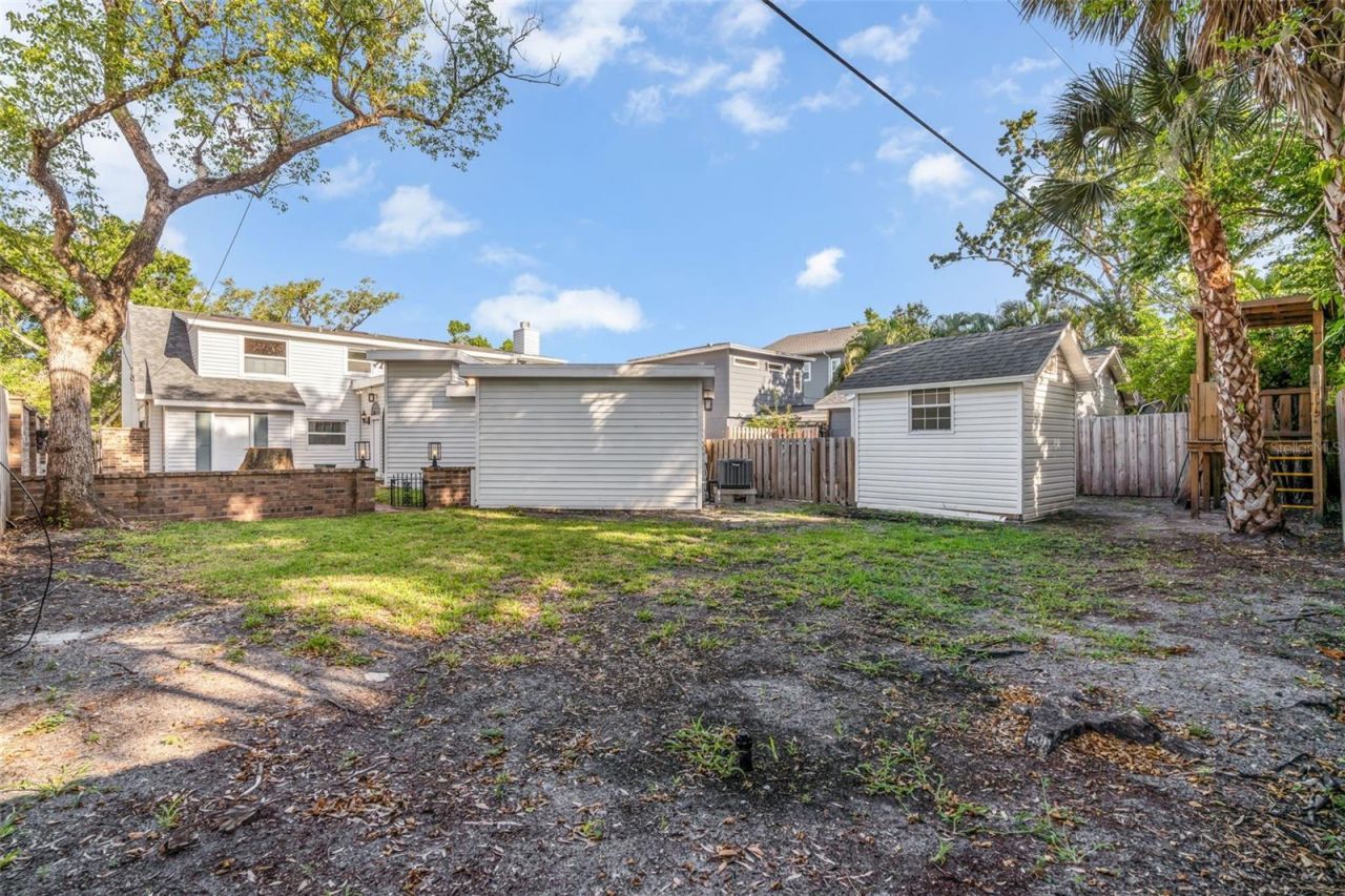 216 S Shore Crest Drive, Tampa, FL 33609 Photo
