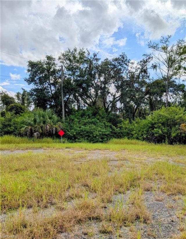 1837 Norma Ct, Lehigh Acres, FL 33972 Photo