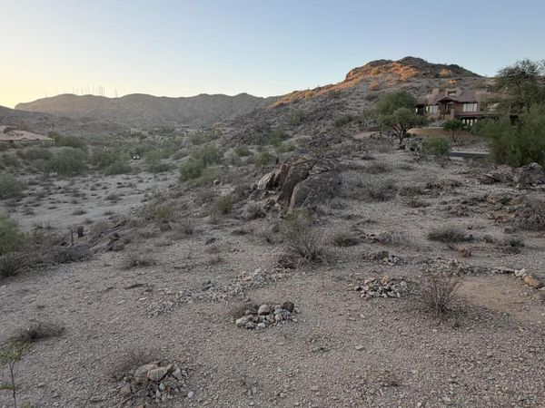 14012 S CANYON Drive, Unit 20, Phoenix, AZ 85048