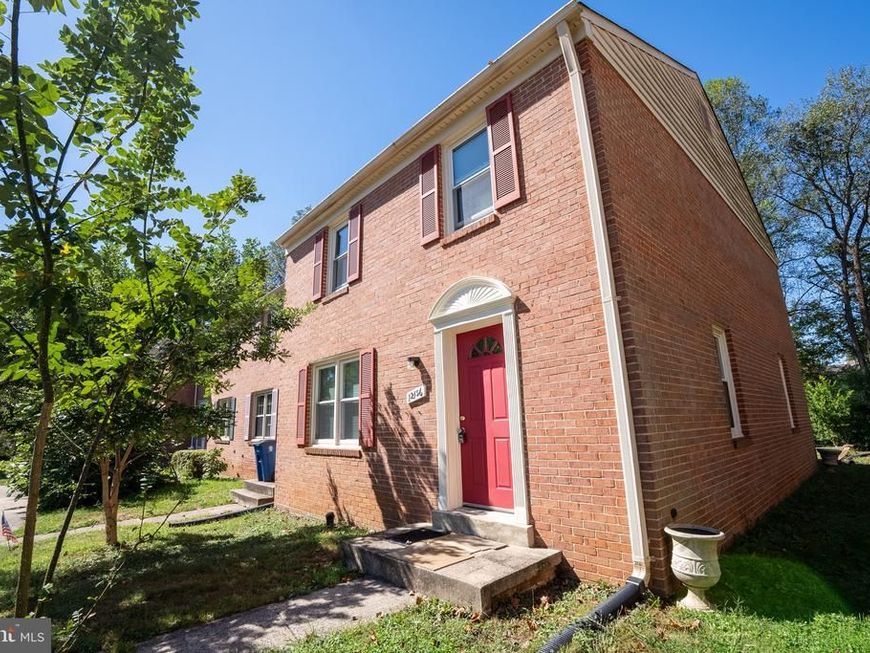 12136 Bentridge Place, Potomac, MD 20854 Main Photo